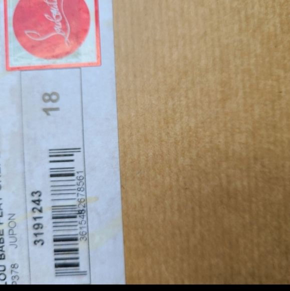 Baby Louboutin size 18 - Picture 4 of 4